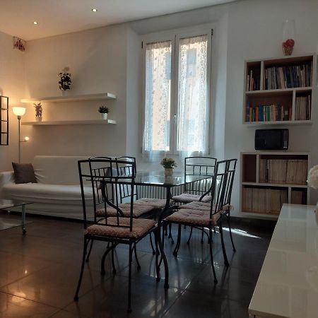 Luxury Station Apartment Болонья Экстерьер фото