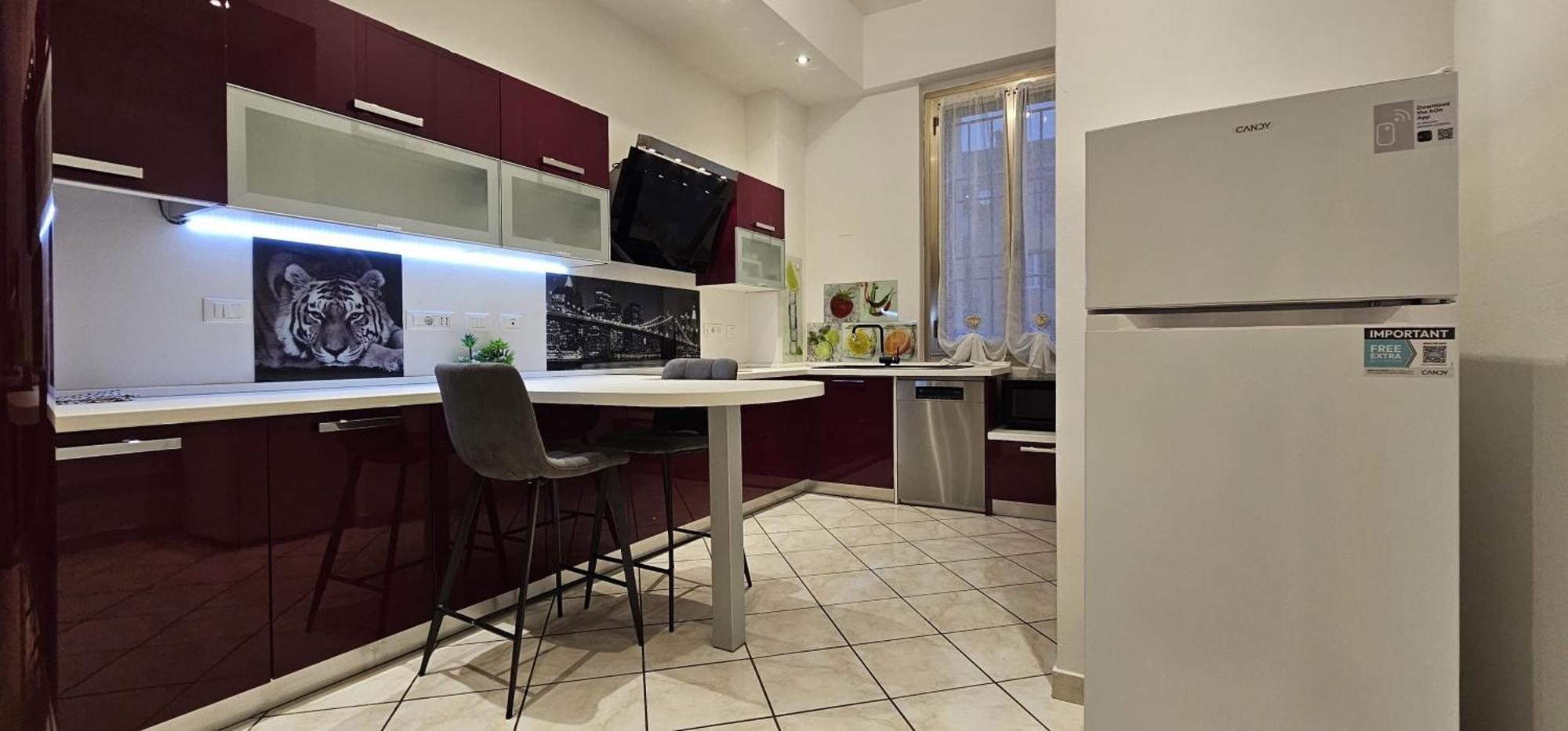 Luxury Station Apartment Болонья Экстерьер фото